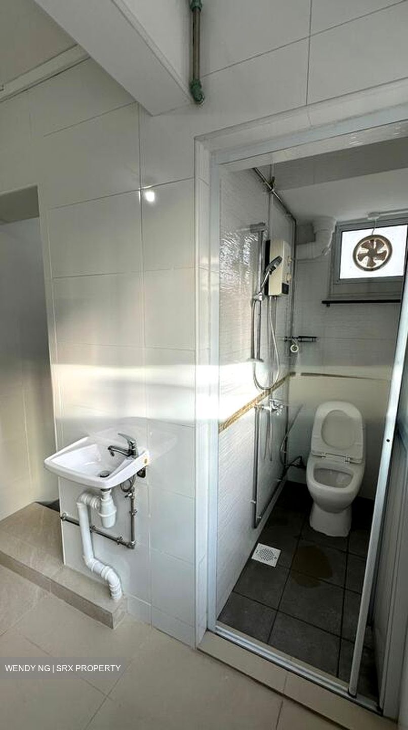 Blk 232 Bras Basah Complex (Central Area), HDB 4 Rooms #504371901